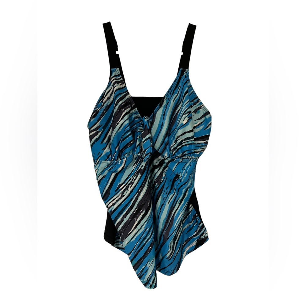 Women’s swim suit top.  Padded, adjustable straps size XL